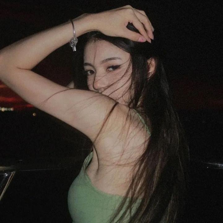 梦中的她
